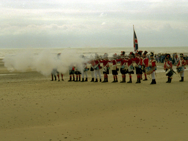 DoS 2002 - battle on the beach: the Revenue's forces