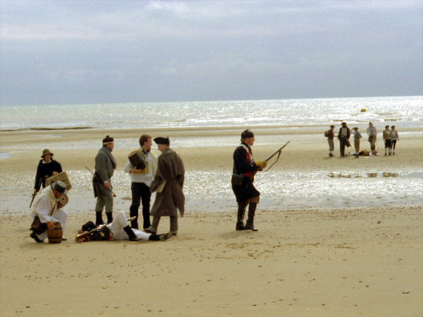 DoS 2002 - Battle on the Beach: the Scarecrow's forces