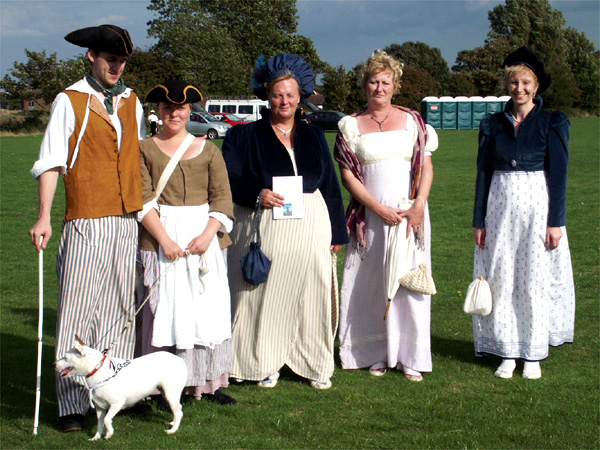 DoS 2006 - Everyday folk enjoying their leisure